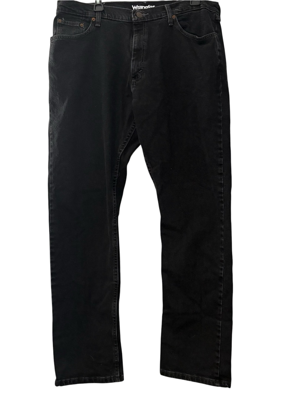 Wrangler Men’s 36x32 Black Straight Jeans - Classic Athletic Fit